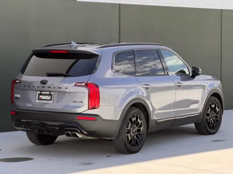 Photos of 2021 Kia Telluride SX for sale in Noblesville, IN at Noblesville Imports
