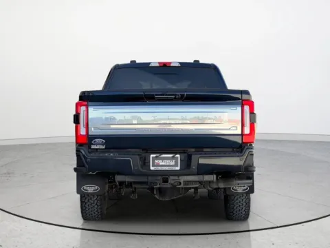 More photos of 2023 Ford F-350SD Platinum at Noblesville Imports, IN