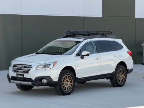 White 2016 Subaru Outback 3.6R for sale in Noblesville, IN