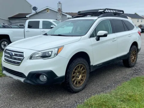 White 2016 Subaru Outback 3.6R for sale in Noblesville, IN