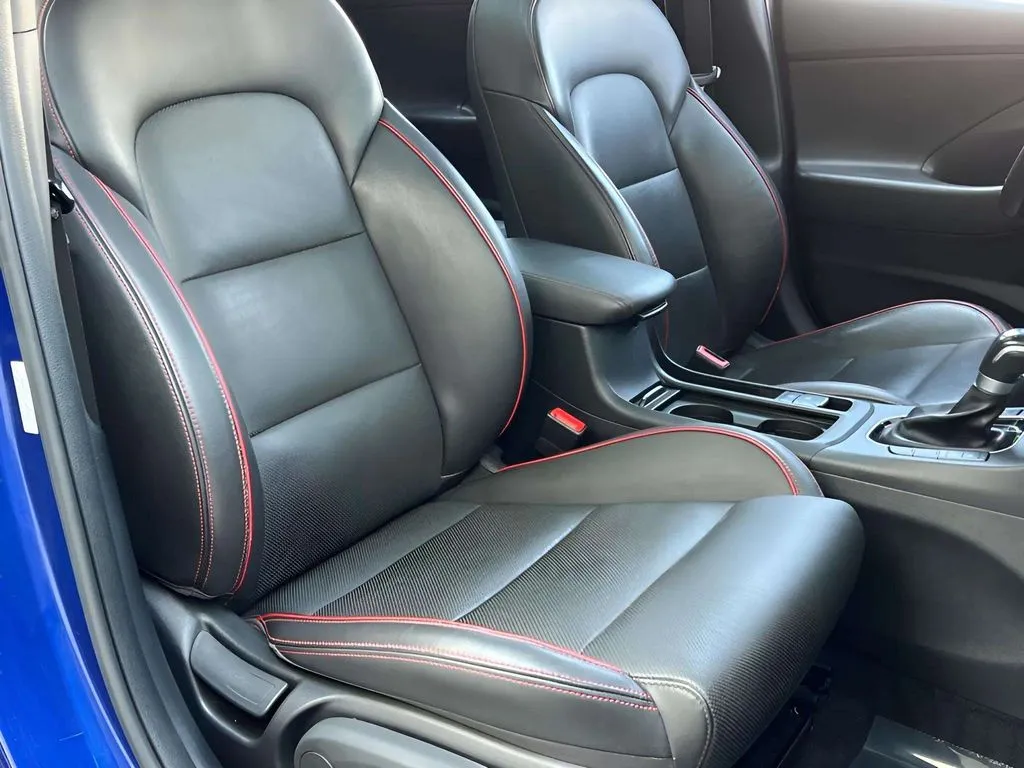 2018 Hyundai Elantra GT GT Sport - Photo 10