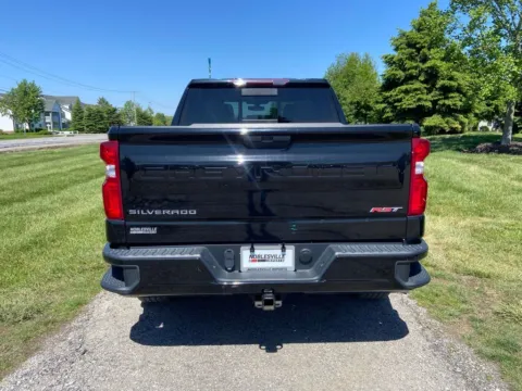 More photos of 2019 Chevrolet Silverado 1500 RST at Noblesville Imports, IN