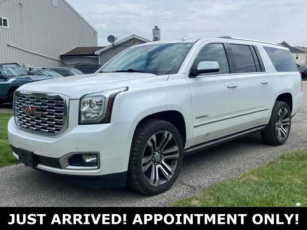 White 2020 GMC Yukon XL Denali for sale in Noblesville, IN