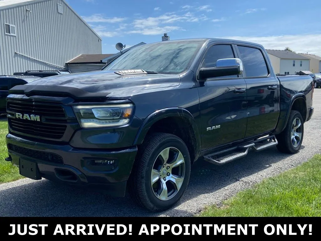 2019 RAM 1500 Laramie 4x4 Crew Cab 5'7's photo