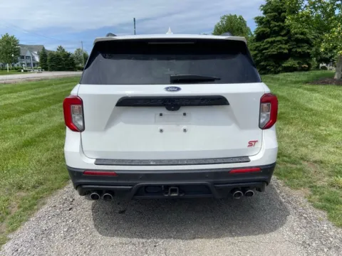 More photos of 2021 Ford Explorer ST at Noblesville Imports, IN