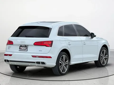 Photos of 2020 Audi Q5 e 55 Premium for sale in Noblesville, IN at Noblesville Imports
