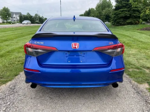 More photos of 2023 Honda Civic Si at Noblesville Imports, IN