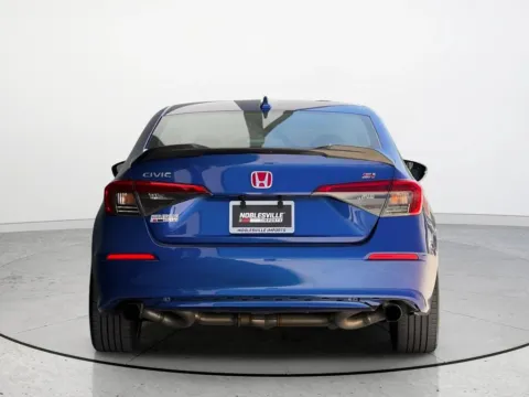 More photos of 2023 Honda Civic Si at Noblesville Imports, IN