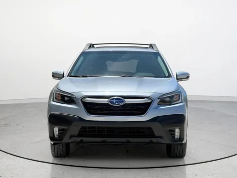 More photos of 2020 Subaru Outback Premium at Noblesville Imports, IN