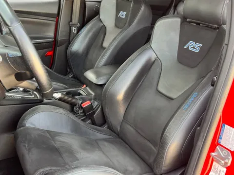 More photos of 2018 Ford Focus RS at Noblesville Imports, IN