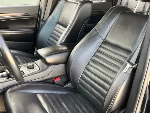 More photos of 2019 Jeep Grand Cherokee Limited X at Noblesville Imports, IN