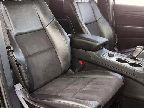 More photos of 2021 Jeep Grand Cherokee Laredo X at Noblesville Imports, IN