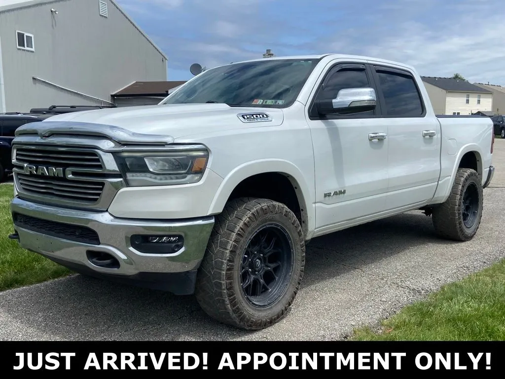 2021 RAM 1500 Laramie 4x4 Crew Cab 5'7's photo