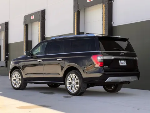 More photos of 2019 Ford Expedition Max Platinum at Noblesville Imports, IN