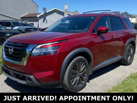 Red 2023 Nissan Pathfinder SL for sale in Noblesville, IN