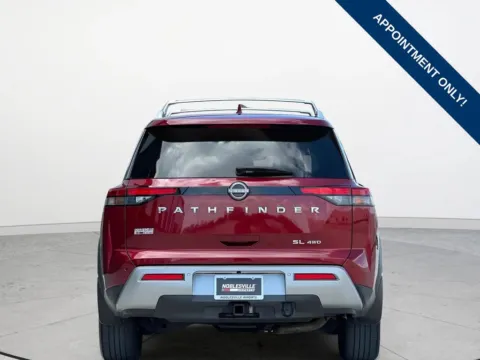 More photos of 2023 Nissan Pathfinder SL at Noblesville Imports, IN
