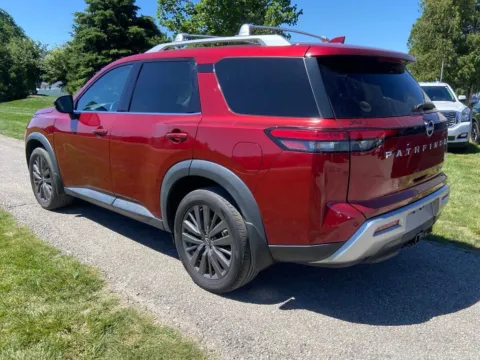 Another view of 2023 Nissan Pathfinder SL for sale in Noblesville, IN at Noblesville Imports