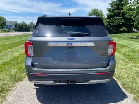 More photos of 2022 Ford Explorer XLT at Noblesville Imports, IN