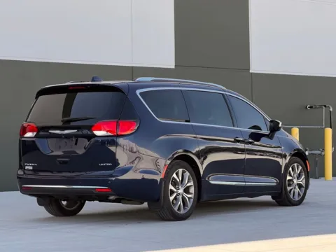 Photos of 2019 Chrysler Pacifica Limited for sale in Noblesville, IN at Noblesville Imports