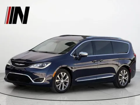 Blue 2019 Chrysler Pacifica Limited for sale in Noblesville, IN