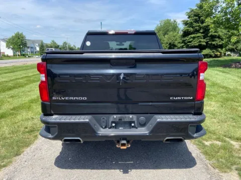 More photos of 2020 Chevrolet Silverado 1500 Custom Trail Boss at Noblesville Imports, IN