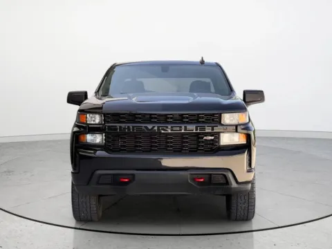 More photos of 2020 Chevrolet Silverado 1500 Custom Trail Boss at Noblesville Imports, IN