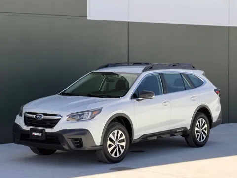 White 2021 Subaru Outback 2.5i for sale in Noblesville, IN