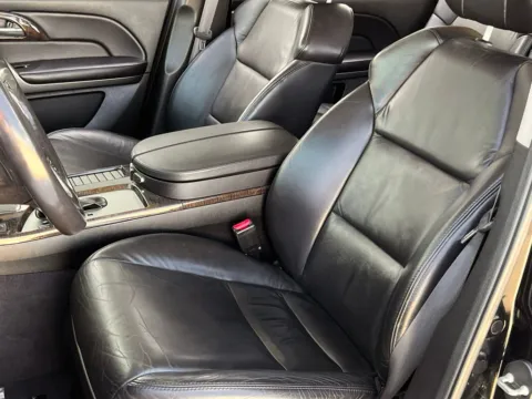 More photos of 2013 Acura MDX Technology at Noblesville Imports, IN