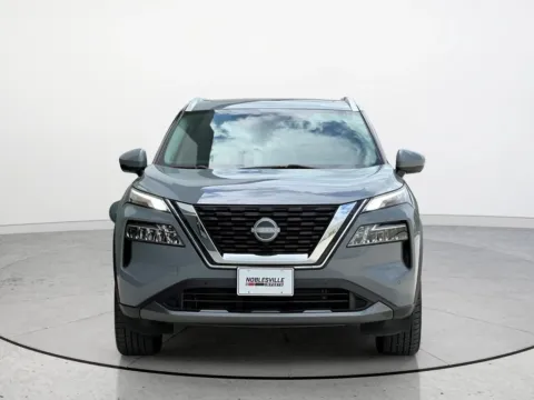 More photos of 2023 Nissan Rogue SL at Noblesville Imports, IN