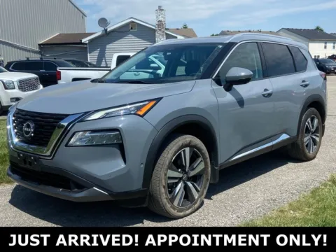Gray 2023 Nissan Rogue SL for sale in Noblesville, IN