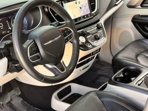 Another view of 2022 Chrysler Pacifica Touring L for sale in Noblesville, IN at Noblesville Imports