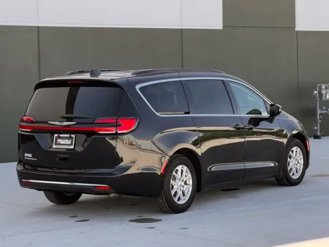 Photos of 2022 Chrysler Pacifica Touring L for sale in Noblesville, IN at Noblesville Imports