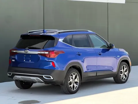 Photos of 2021 Kia Seltos EX for sale in Noblesville, IN at Noblesville Imports