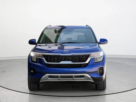 More photos of 2021 Kia Seltos EX at Noblesville Imports, IN