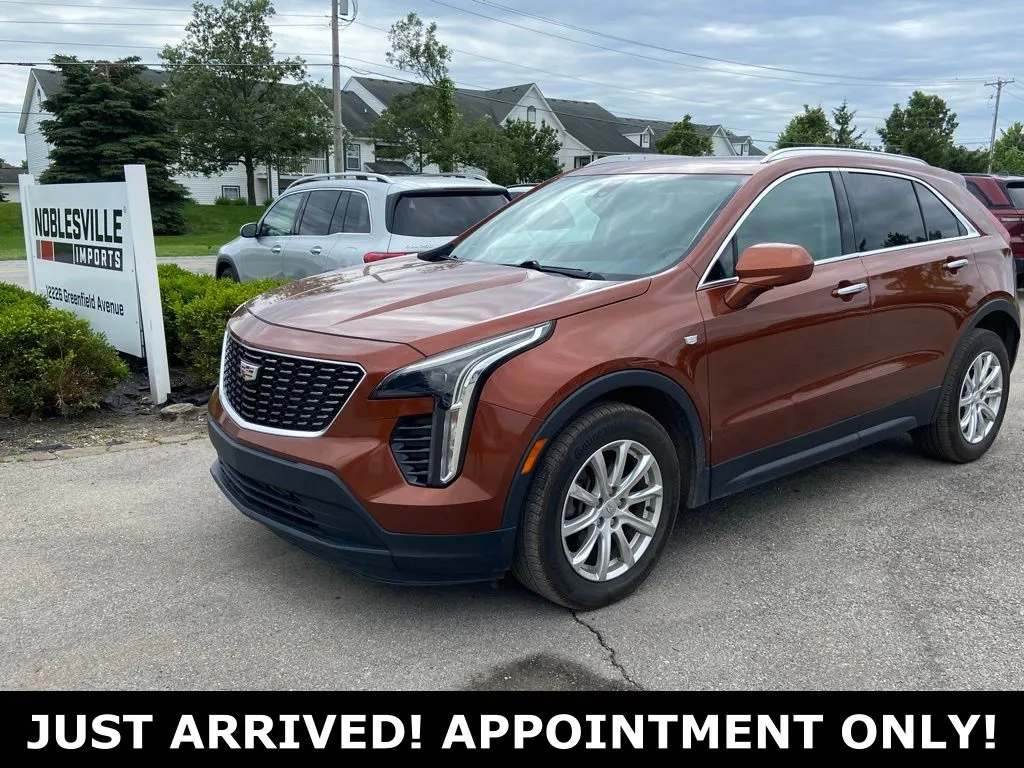 Orange 2019 Cadillac XT4 Luxury for sale in Noblesville, IN