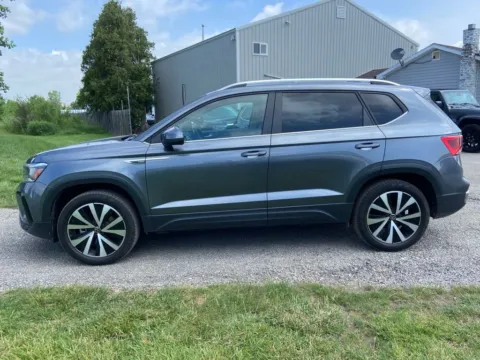 Photos of 2022 Volkswagen Taos 1.5T SE for sale in Noblesville, IN at Noblesville Imports