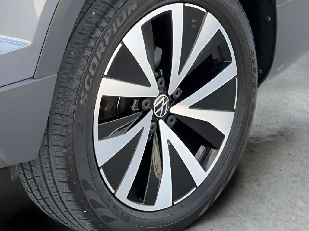 2022 Volkswagen Taos SE - Photo 36