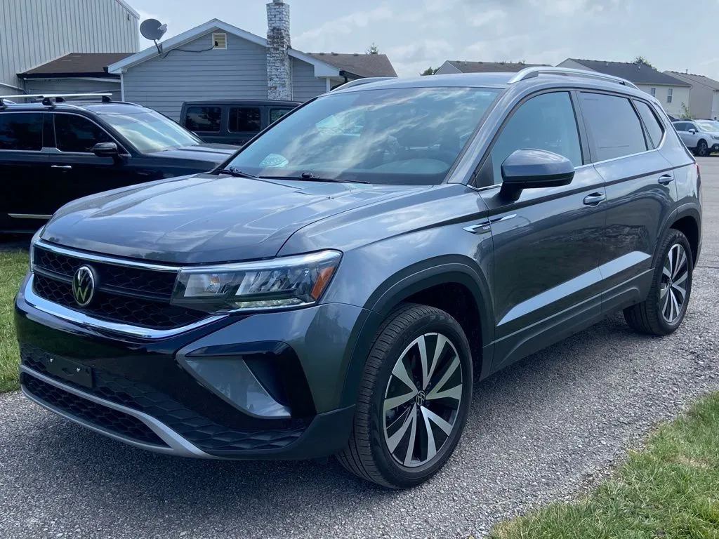 Unknown 2022 Volkswagen Taos 1.5T SE for sale in Noblesville, IN
