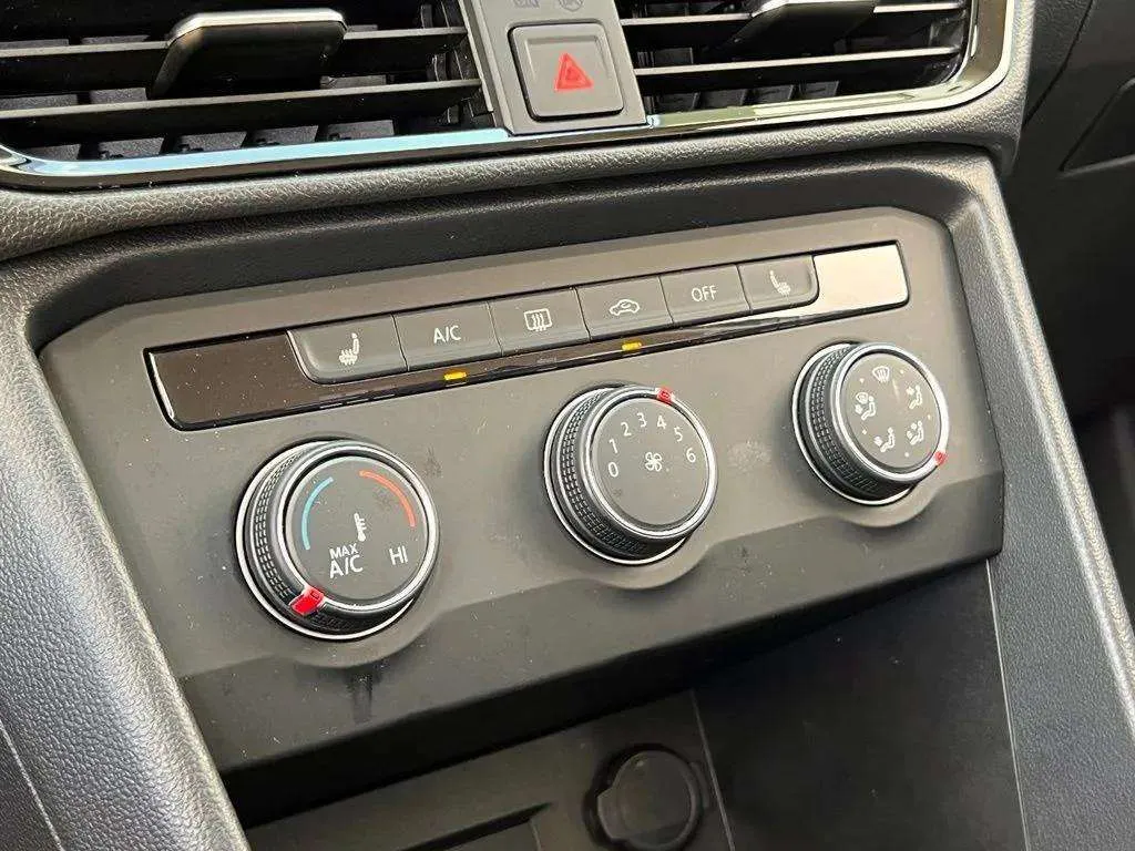 2022 Volkswagen Taos SE - Photo 21