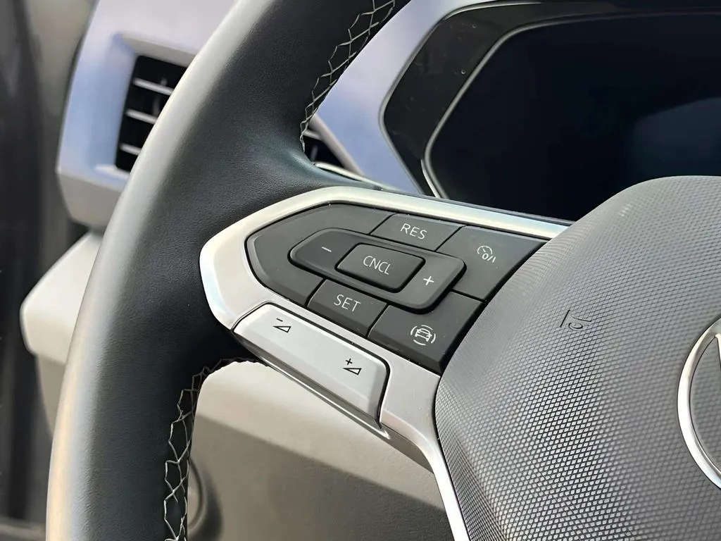 2022 Volkswagen Taos SE - Photo 15