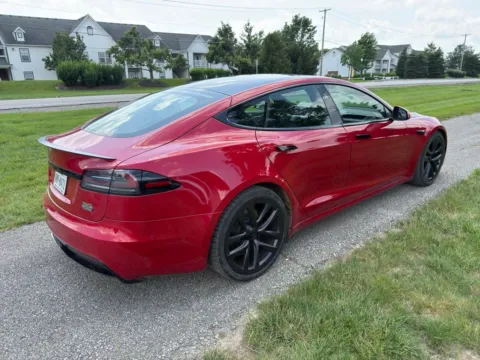 More photos of 2022 Tesla Model S Plaid at Noblesville Imports, IN