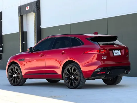 More photos of 2019 Jaguar F-PACE S at Noblesville Imports, IN