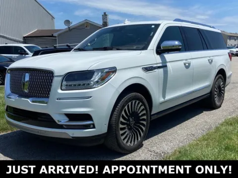White 2020 Lincoln Navigator L Black Label for sale in Noblesville, IN