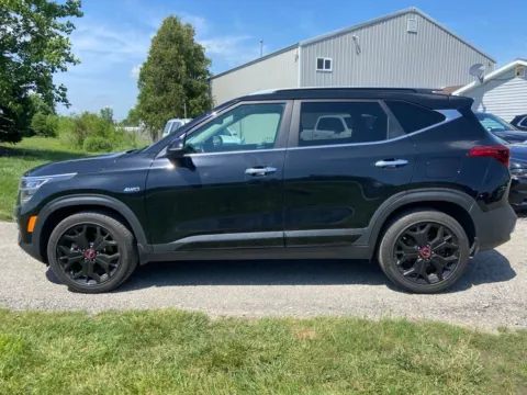 Photos of 2021 Kia Seltos SX for sale in Noblesville, IN at Noblesville Imports
