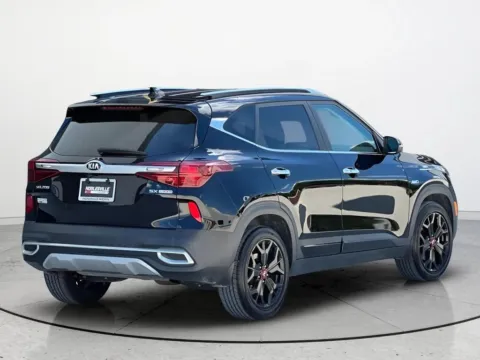 Photos of 2021 Kia Seltos SX for sale in Noblesville, IN at Noblesville Imports