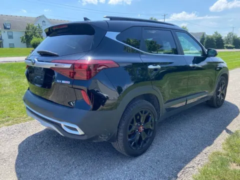 More photos of 2021 Kia Seltos SX at Noblesville Imports, IN