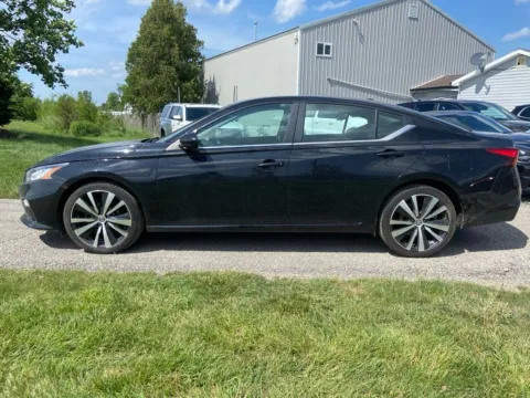 Photos of 2020 Nissan Altima 2.5 SR for sale in Noblesville, IN at Noblesville Imports