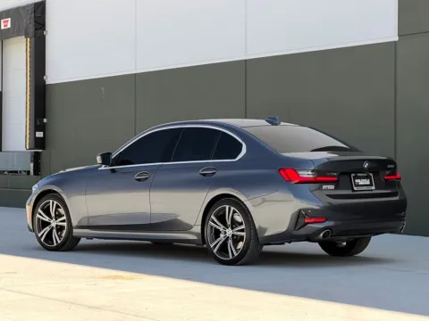 More photos of 2020 BMW 3 Series 330i at Noblesville Imports, IN