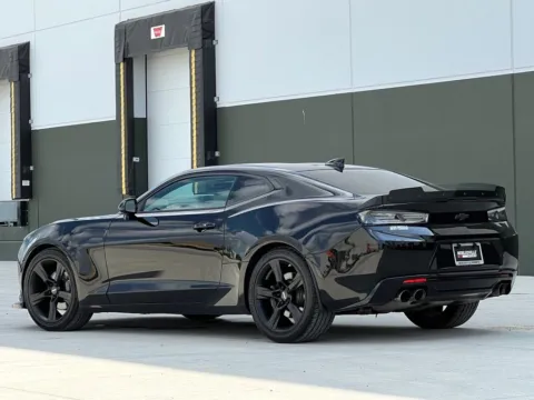 More photos of 2016 Chevrolet Camaro SS at Noblesville Imports, IN