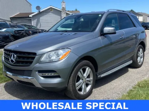 Gray 2013 Mercedes-Benz M-Class ML 350 for sale in Noblesville, IN